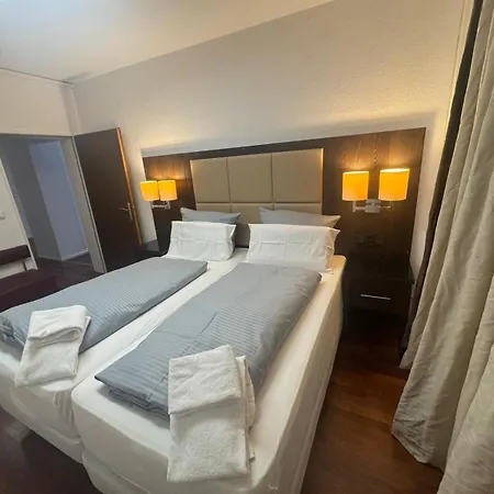 Дом отдыха 4 Big Bedrooms, & Garden, Schlehe 8