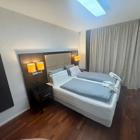 Дом отдыха 4 Big Bedrooms, & Garden, Schlehe 8 *